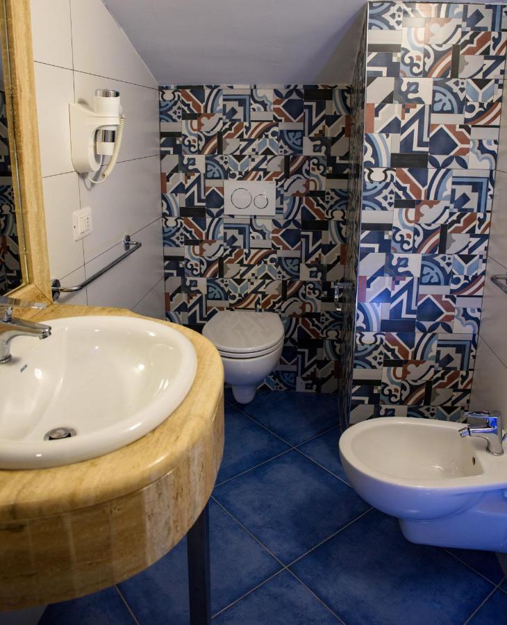 Gasthof Kavani Pizzo (Calabria)